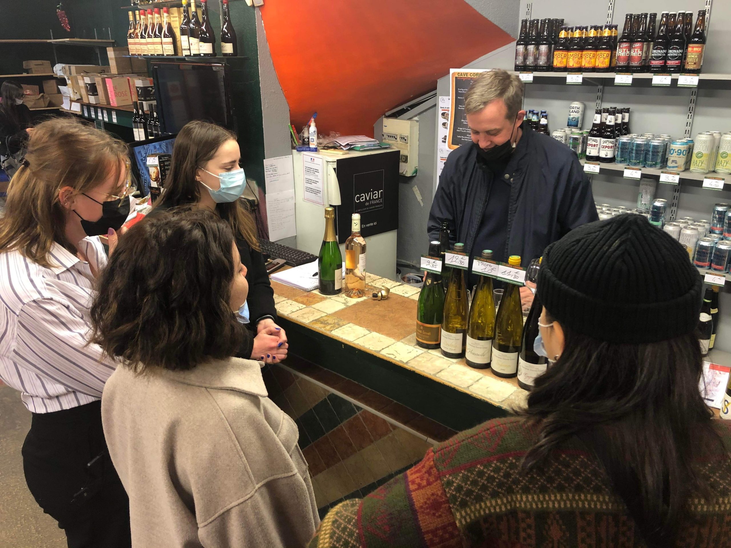 À Aix-en-Provence, une chaîne familiale ouvre ses portes pour des dégustations de vins réussies 
