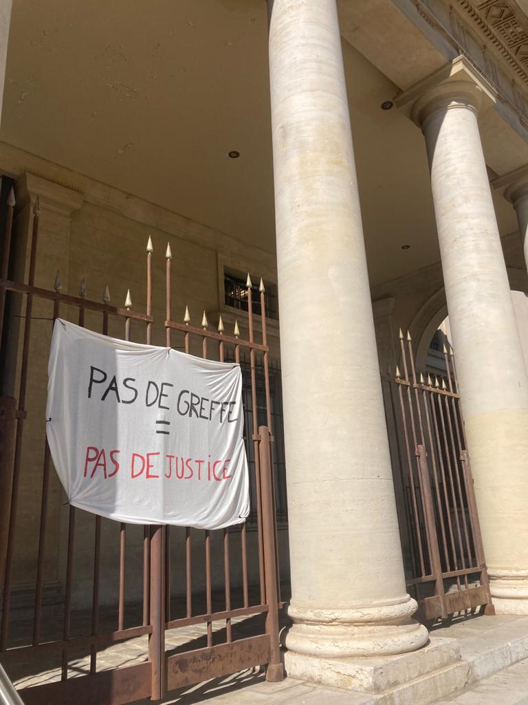 Grève du greffe de la Cour d’appel d’Aix-en-Provence : « la justice est toute cassée »